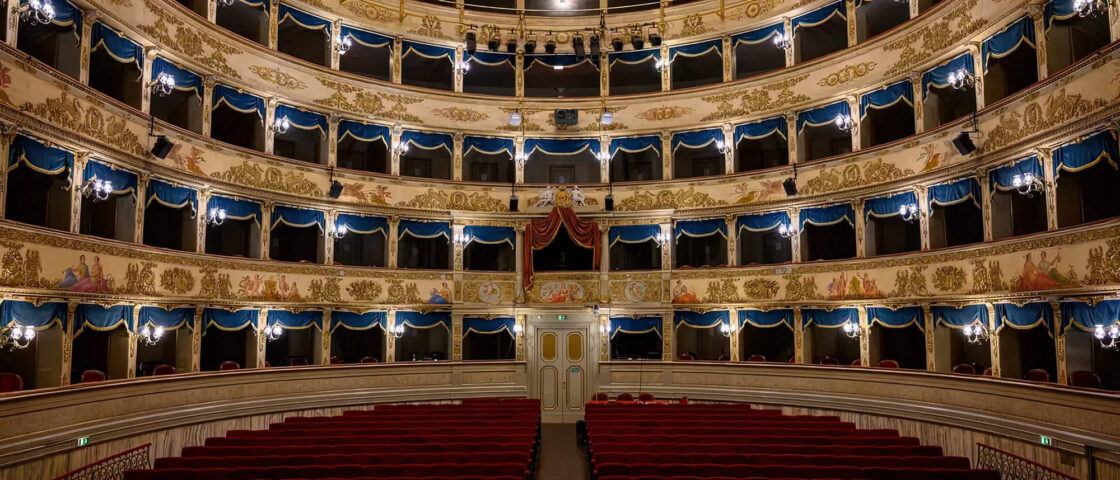 2000_gpx_csm_dbaudio-enspace-alighieri-theater_1f6ce79014