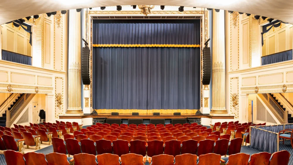 Історичний Pantages Theatre у Міннеаполісі отримав першу систему d&b CCL у Міннесоті